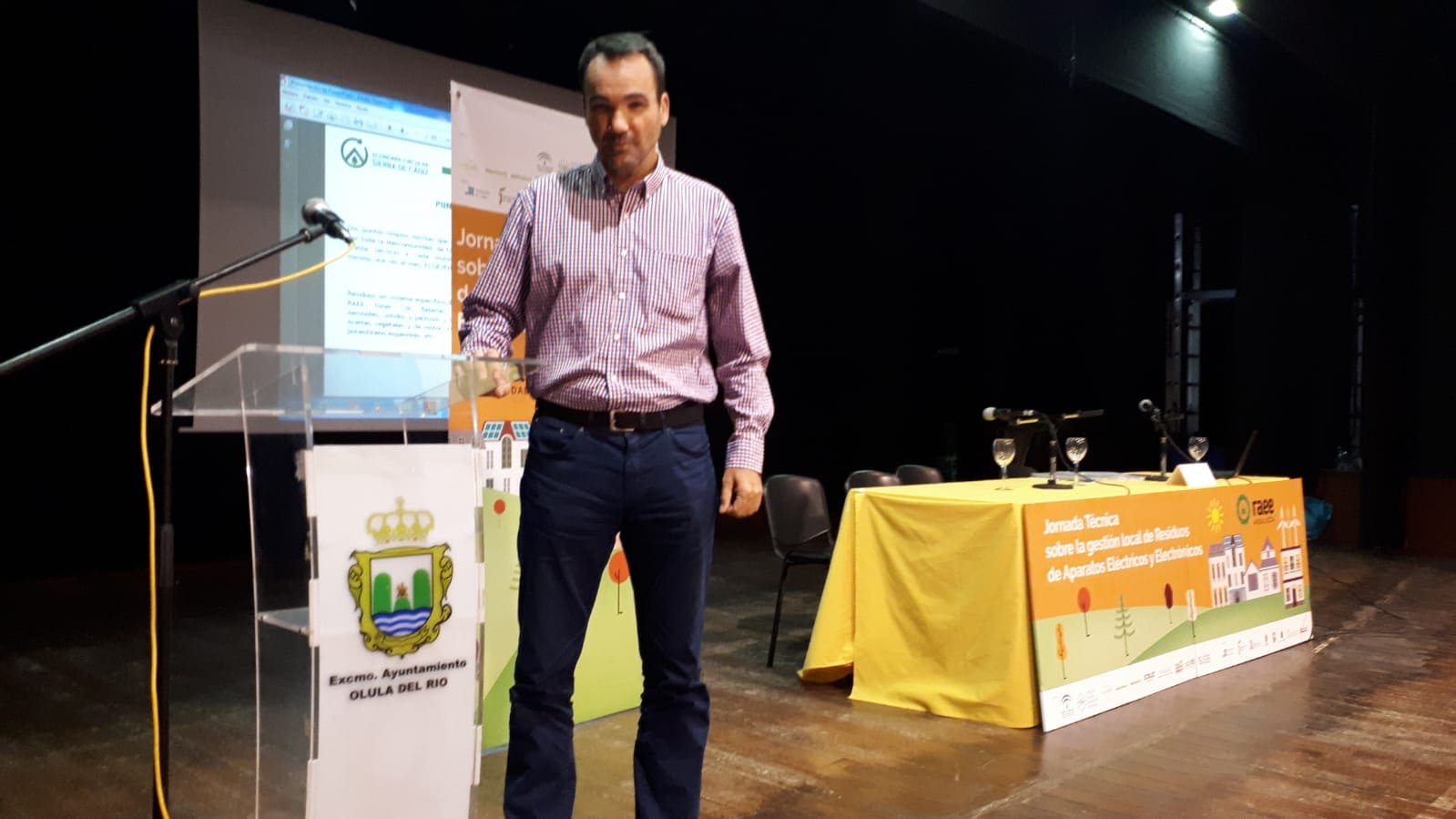 José Domingo Rojas en Jornadas Técnicas RAEE Olula del Río (Almería)