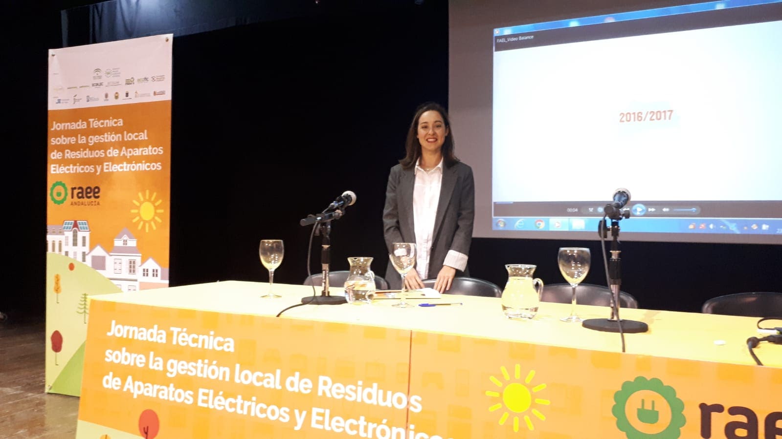 Pilar Balsera en Jornadas Técnicas RAEE Olula del Río (Almería)