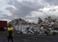 Visita a la planta de reciclaje de Recilec.